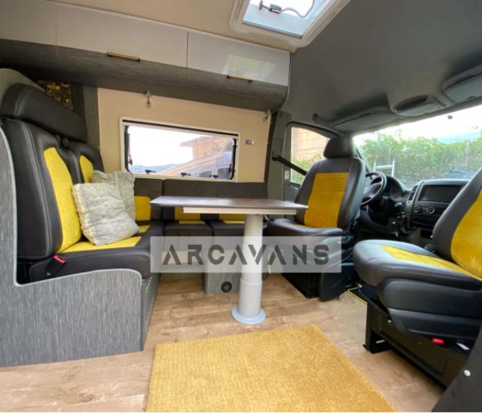 Mercedes Sprinter-10