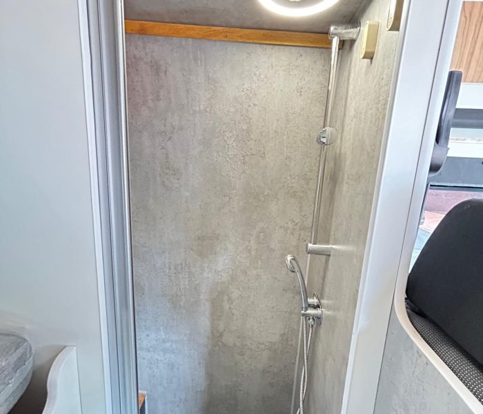 WhatsApp Image 2025-06-25 at 18.35.06-6